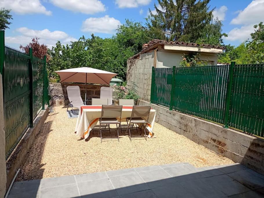 Charmante Maison Le Fagnard Coutras 外观 照片